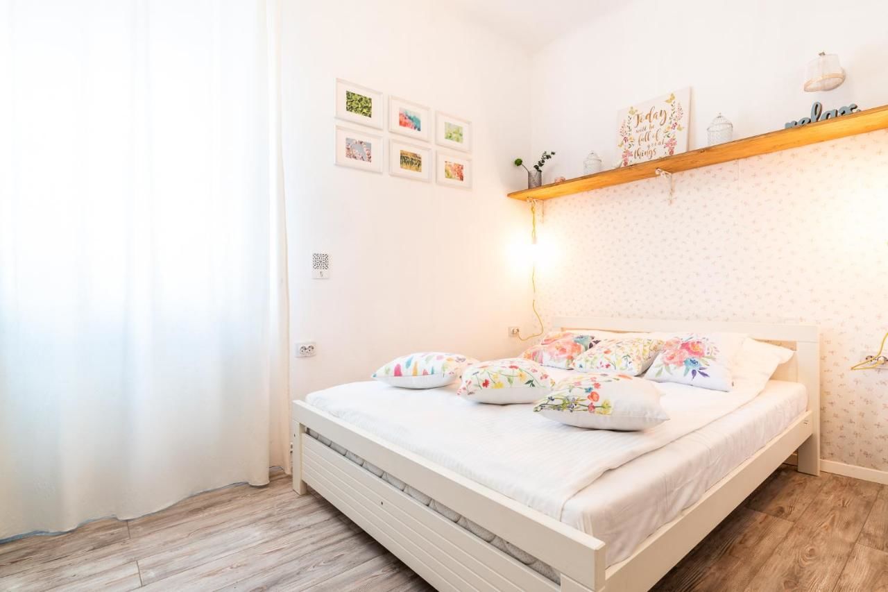 Гостевой дом BonTon Apartments Sibiu Сибиу-8